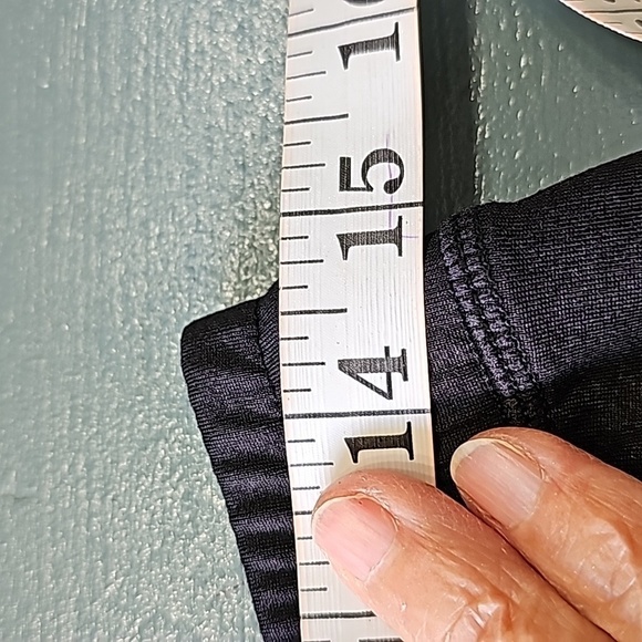 Yoga pace new with tags activwear pants. Size medium. With‎ cuff  ankle 2 pocket - Picture 11 of 11